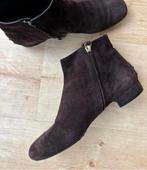 Tod’s suède laarsjes maat 38,5 vaste prijs €55, Ophalen of Verzenden, Zo goed als nieuw, Bruin