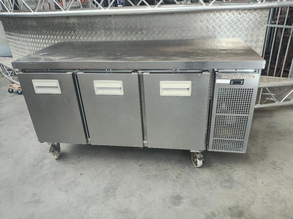 Koelwerkbank, koel / vies kast, oven, biervatenkast enz., Witgoed en Apparatuur, Koelkasten en IJskasten, Ophalen, 200 liter of meer