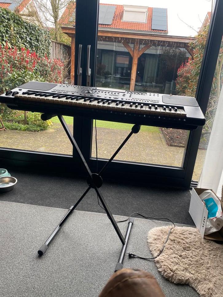 Technics KN1000 Keyboard - Ideaal voor beginners!, Muziek en Instrumenten, Keyboards, Gebruikt, 61 toetsen, Technics, Met standaard