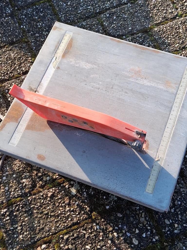 Tegelzaag machine, Ophalen, Gebruikt, 1200 watt of meer, 30 tot 70 mm