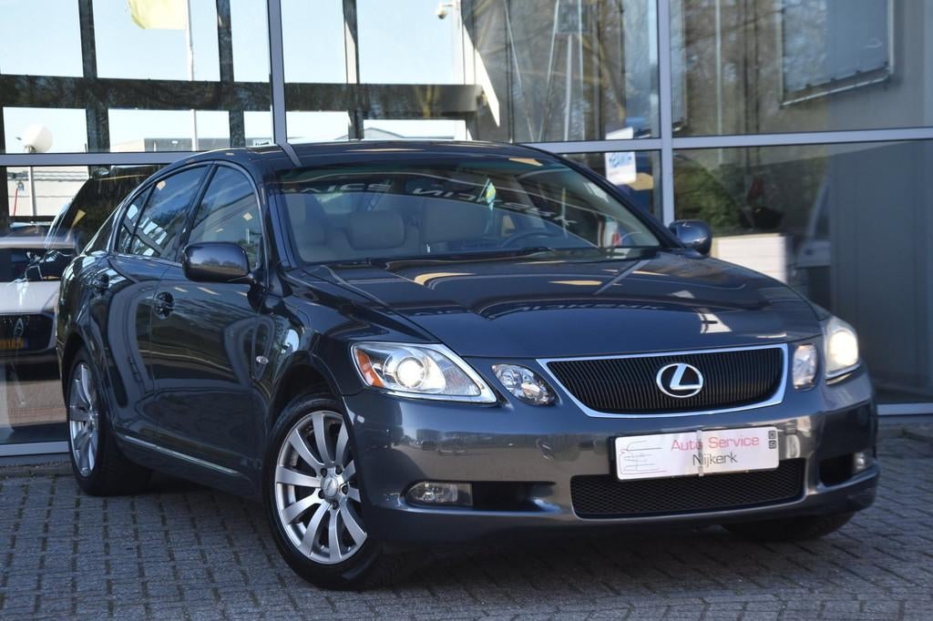 Lexus GS 300 Executive Aut. Airco Leder Camera Pdc Trekhaak, Auto's, Lexus, Automaat, Gebruikt, Beige, 2000 kg