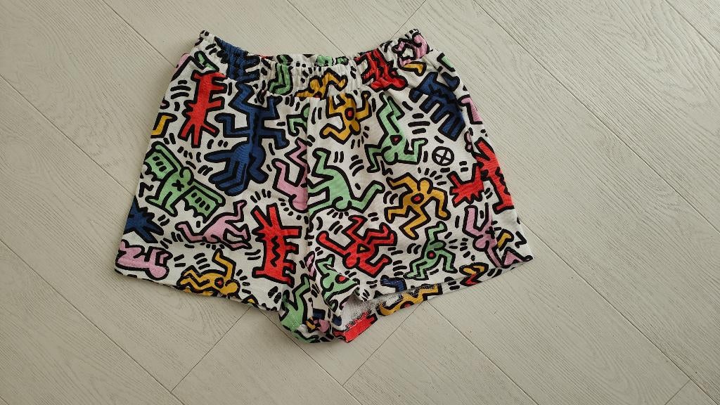 Shorts / korte broek Keith Haring x Primark mt. xs, Kleding | Dames, Broeken en Pantalons, Overige kleuren, Kort, Primark, Ophalen of Verzenden