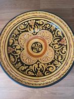 Handgemaakte Marokkaanse aardewerken schaal en pot, Ophalen, Gebruikt, Schaal, Rond