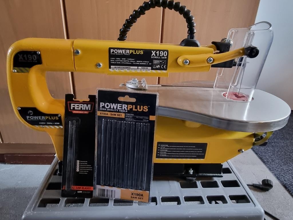 Powerplus Elektrische Figuurzaag X190 - Zo goed als nieuw, Doe-het-zelf en Verbouw, Gereedschap | Zaagmachines, Ophalen of Verzenden
