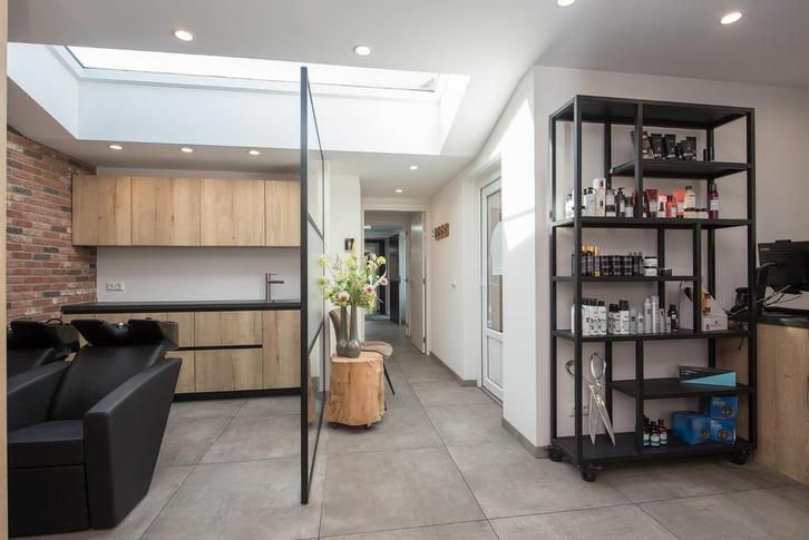 Complete kapsalon inboedel wegens verhuizing, Zakelijke goederen, Kantoor en Winkelinrichting | Winkel en Inventaris, Ophalen