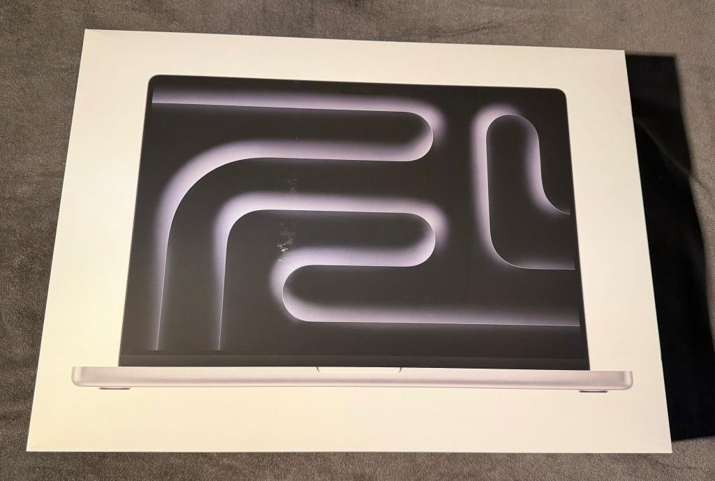 MacBook Pro 2024 - Laptop  - M4 Max - 48GB RAM - 1TB SSD, MacBook Pro, 1 TB of meer, 64 GB of meer, Qwerty