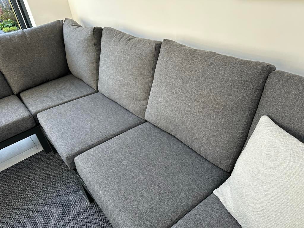 Grijze loungeset met kussens, Tuin en Terras, Tuinsets en Loungesets, 5 zitplaatsen, Gebruikt, Aluminium, Ophalen of Verzenden