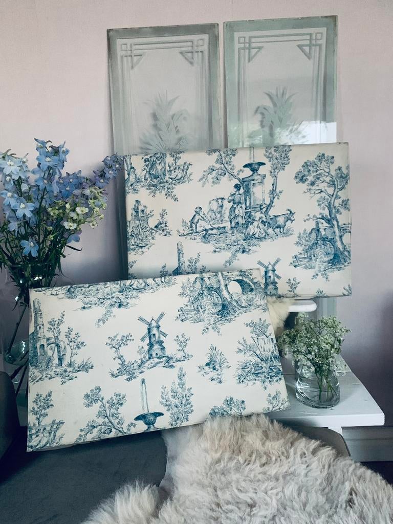Toile de Jouy 2x antieke franse met stof bekleee dozen 55/47, Ophalen