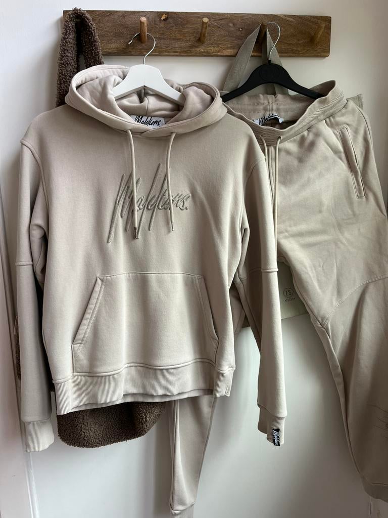 Malelions pak Trui en broek Beige Mt S, Kleding | Dames, Huispakken, Ophalen, Zo goed als nieuw, Beige