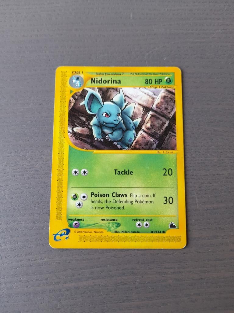 2003 skyridge 83/144 nidorina, Ophalen of Verzenden, Gebruikt, Losse kaart