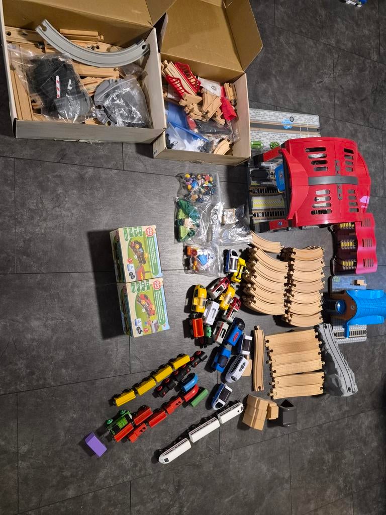 set IKEA en play live treintjes en  treinbanen gebruikt, Kinderen en Baby's, Speelgoed | Overig, Gebruikt, Jongen of Meisje, Ophalen