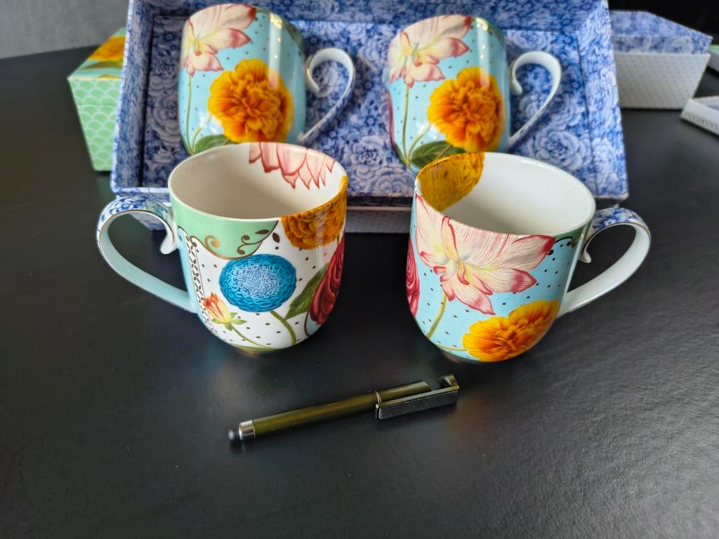 Royal multi mok (Thee mok) IN PRIJS VERLAAGD!, Huis en Inrichting, Keuken | Servies, Nieuw, Ophalen of Verzenden, Overige stijlen