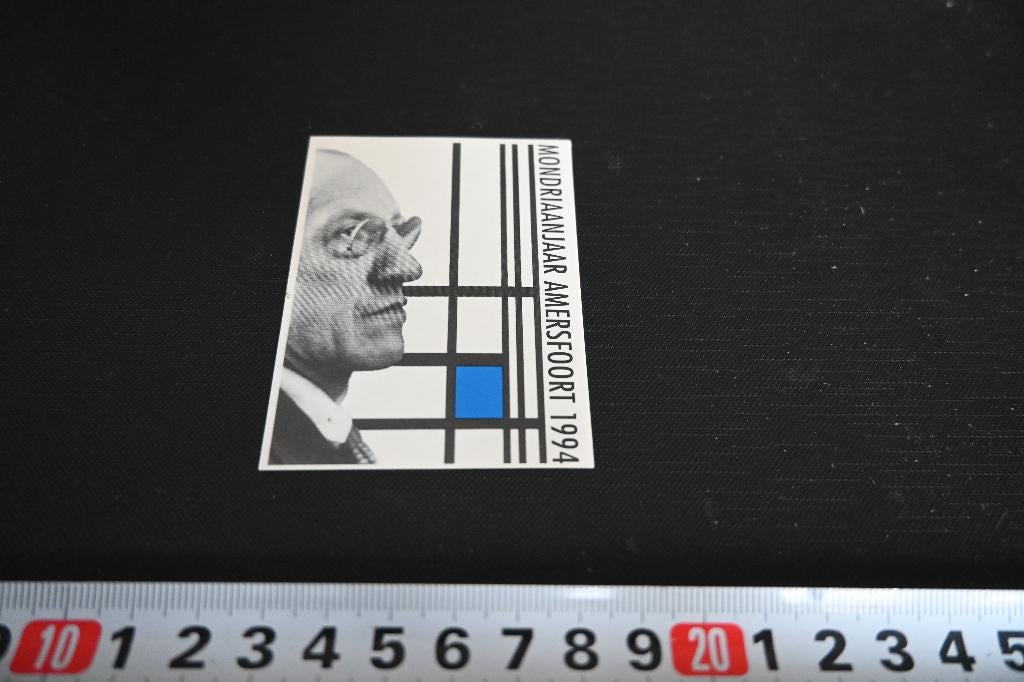 sticker Amersfoort Mondriaanjaar 1994, Ophalen, Zo goed als nieuw