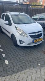 Chevrolet Spark 1.0 Bifuel 2011 Wit, Auto's, 37 €/maand, 4 cilinders, Wit, Origineel Nederlands