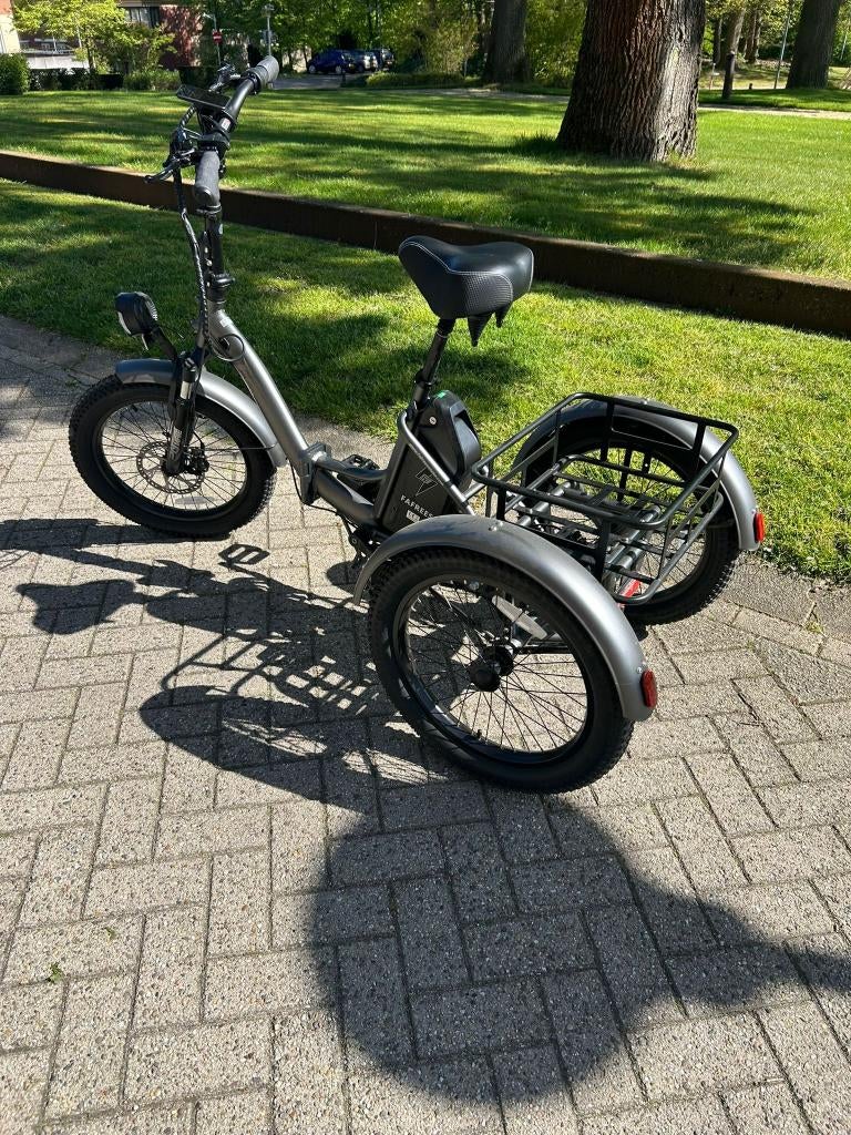 Fafrees  20 mate driewieler 110 KM gereden nieuwstaat!, Fietsen en Brommers, Zo goed als nieuw, Minder dan 47 cm, 50 km per accu of meer