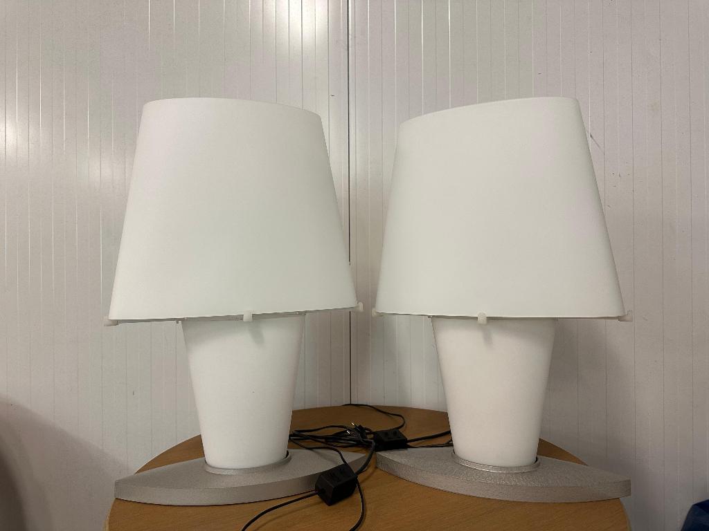 NIEUWSTAAT 2x Daniela Puppa Tafellamp voor Fontana Arte 1994, Huis en Inrichting, Lampen | Tafellampen, Zo goed als nieuw, 50 tot 75 cm