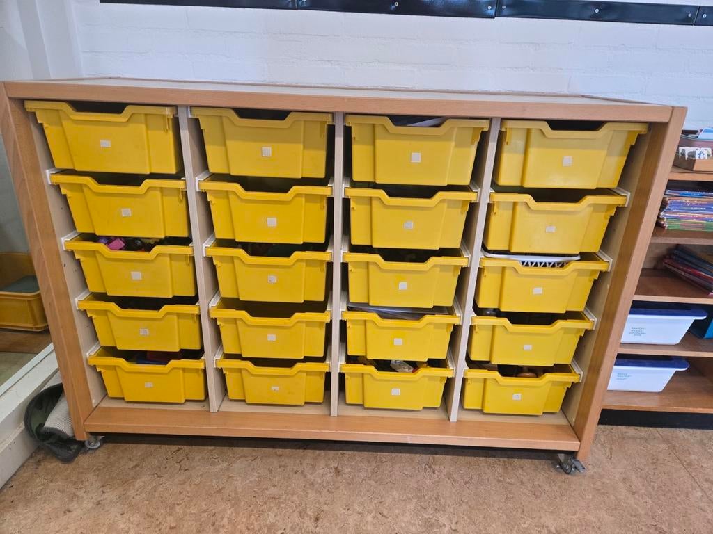 Speelgoedkast, Ophalen, Gebruikt, 25 tot 50 cm, 50 tot 100 cm