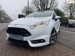 Ford Fiesta 1.6 ST A-C Elek Pakket Navi Lmv Camera, Auto's, Ford, Voorwielaandrijving, 1596 cc, Gebruikt, Zwart