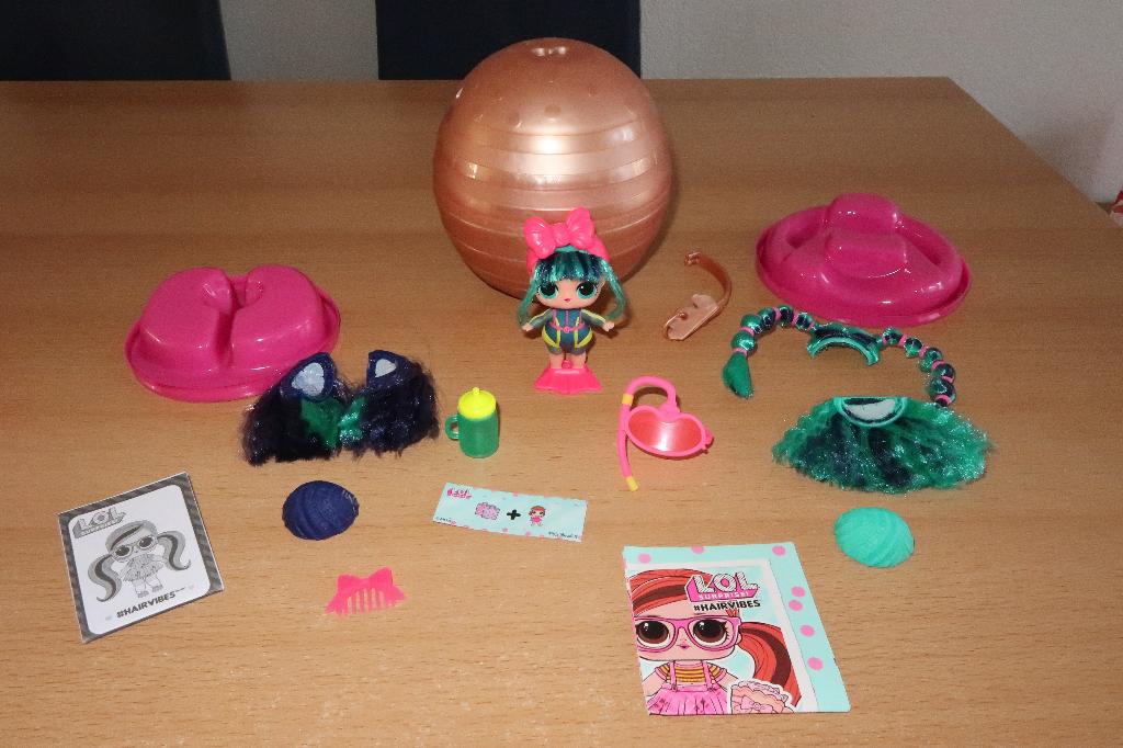 L.O.L. surprise hairvibes / scuba babe , compleet, Kinderen en Baby's, Speelgoed | Poppen, Ophalen of Verzenden, Zo goed als nieuw
