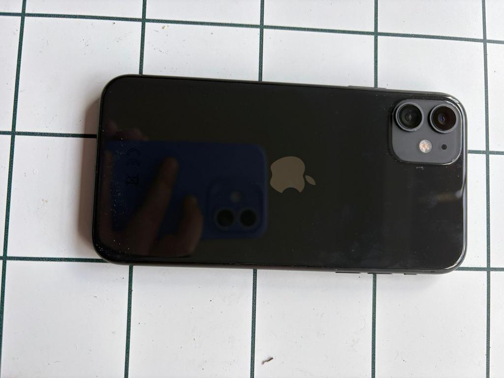Iphone 11, Ophalen, Zwart, IPhone 11, Zo goed als nieuw