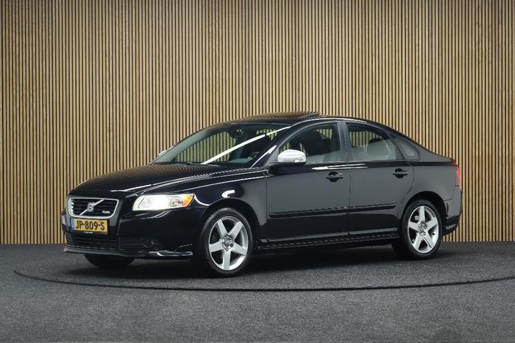 Volvo S40 2.0 2010 R-Design Zwart (Zeldzaam & Uniek!), Auto's, Volvo, Particulier, S40, ABS, Airbags, Airconditioning, Centrale vergrendeling
