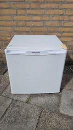 Kleine koelkast, ideaal voor camper/camping/slaapkamer/etc, Witgoed en Apparatuur, Juicers, Ophalen, Gebruikt