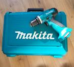 Makita 12V Boormachine met 2 Accu's + Oplader, Gebruikt, Variabele snelheid, Ophalen of Verzenden, Boor- en Schroefmachine