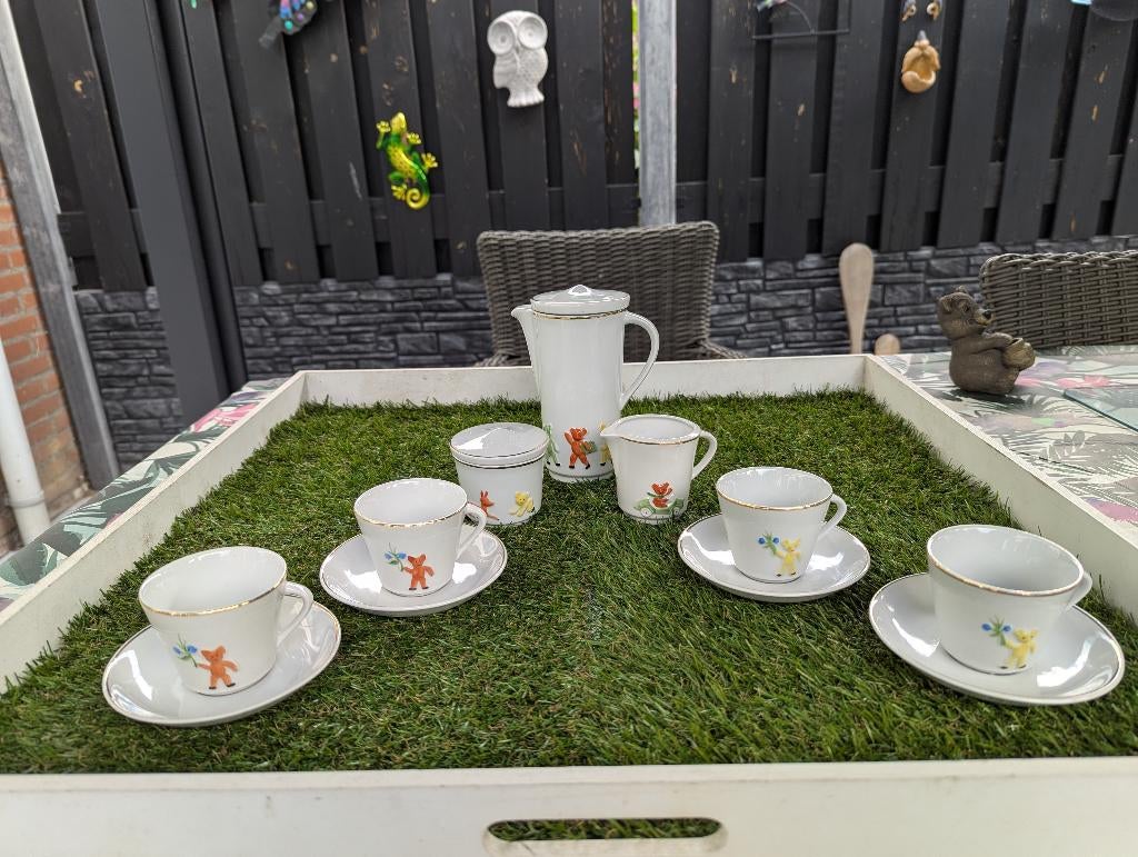 Kinderservies beertjes, Gebruikt, Overige typen, Ophalen of Verzenden, Overige stijlen