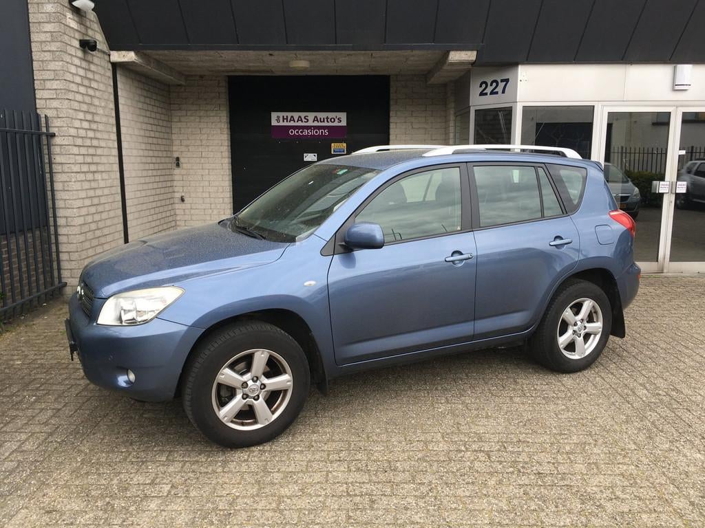 Toyota RAV4 2.0 VVTi Linea Sol / CLIMA / 4 WD / ALU VELGEN /, 1998 cc, Stof, Zwart, 4 cilinders