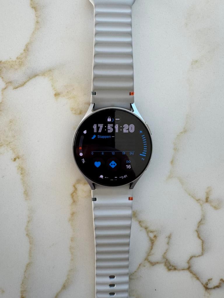 Samsung watch 7, Afstand, Nieuw, Ophalen of Verzenden, Waterdicht
