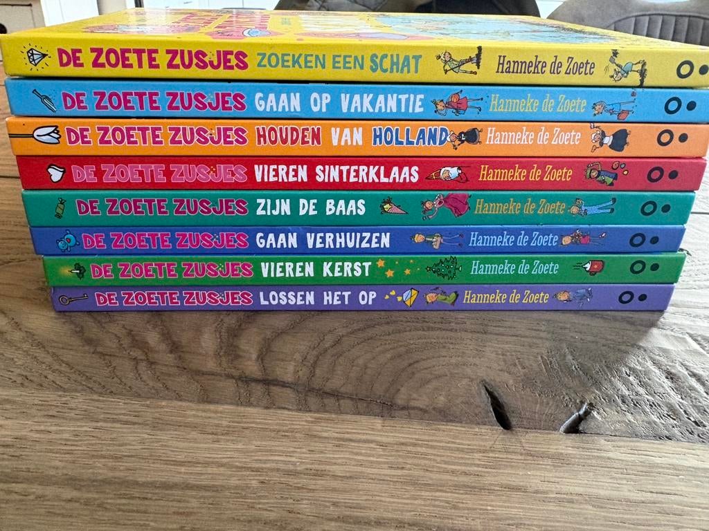8 zoete zusjes boeken, zeer goede staat, Ophalen of Verzenden, Zo goed als nieuw