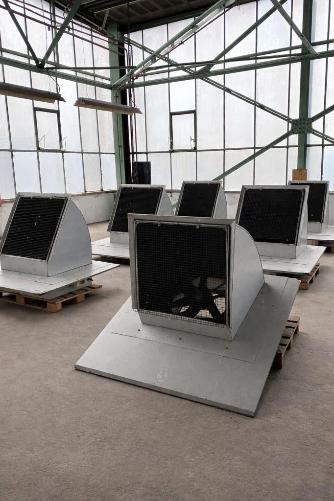 set van 6 Colt Coltair dakventilatoren met schakelkast, Ophalen, Gebruikt, Overige