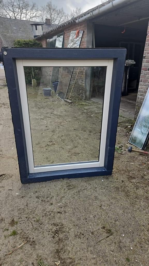 Kunstof kozijn.incl glas., Ophalen