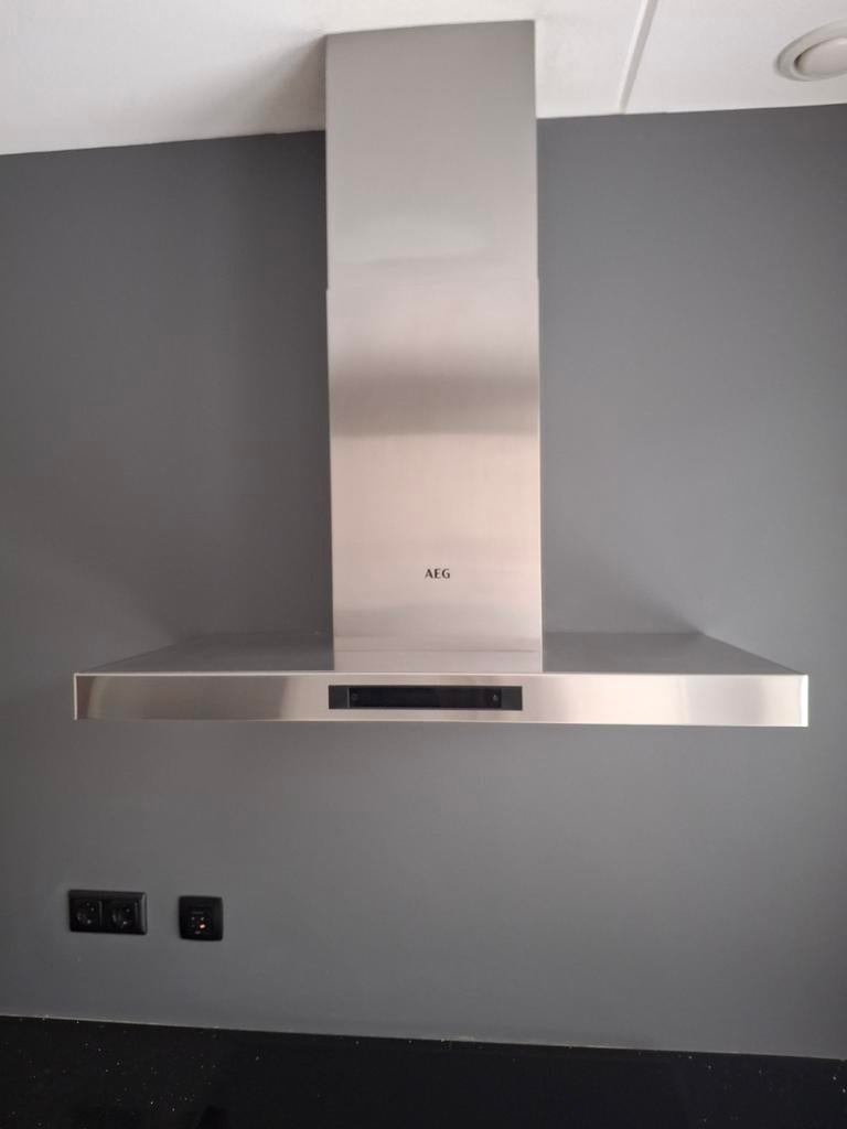 AEG afzuigkap recirculatie RVS 90cm A-label Breeze touch LED, Witgoed en Apparatuur, Afzuigkappen, Ophalen of Verzenden