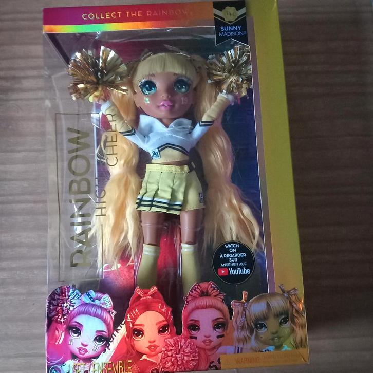 rainbow pop nieuw in de verpakking, Verzamelen, Poppen, Nieuw, Pop, Ophalen of Verzenden