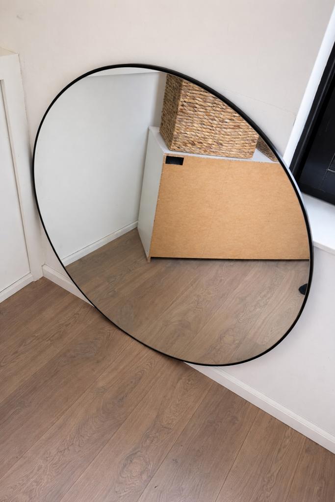 Ronde spiegel 115 diameter, Huis en Inrichting, Woonaccessoires | Spiegels, Ophalen, Gebruikt, 100 tot 150 cm, Rond