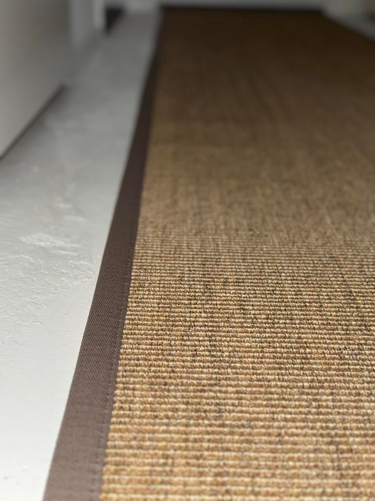 Sisal tapijt met rand – Voor hal, woonkamer en trap ⚡, Ophalen, Beige, 200 cm of meer, Zo goed als nieuw