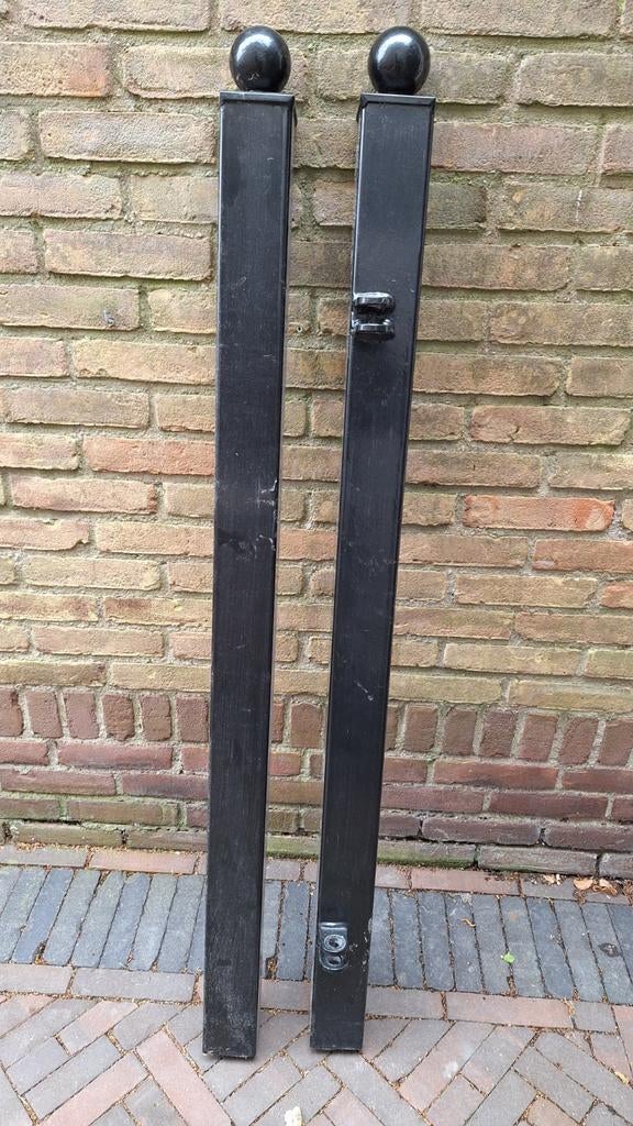 1 set looppoortpalen, Ophalen of Verzenden, IJzer, Tuinhek