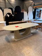 Deja Living eettafel betonlook beige 240x100x76 cm, Huis en Inrichting, Tafels | Eettafels, Ophalen, Overige materialen, Scandinavisch