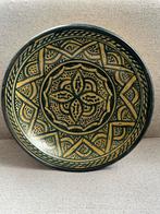 Antique 19th C. Moroccan Polychrome Footed Ceramic Bow Fez, Ophalen of Verzenden