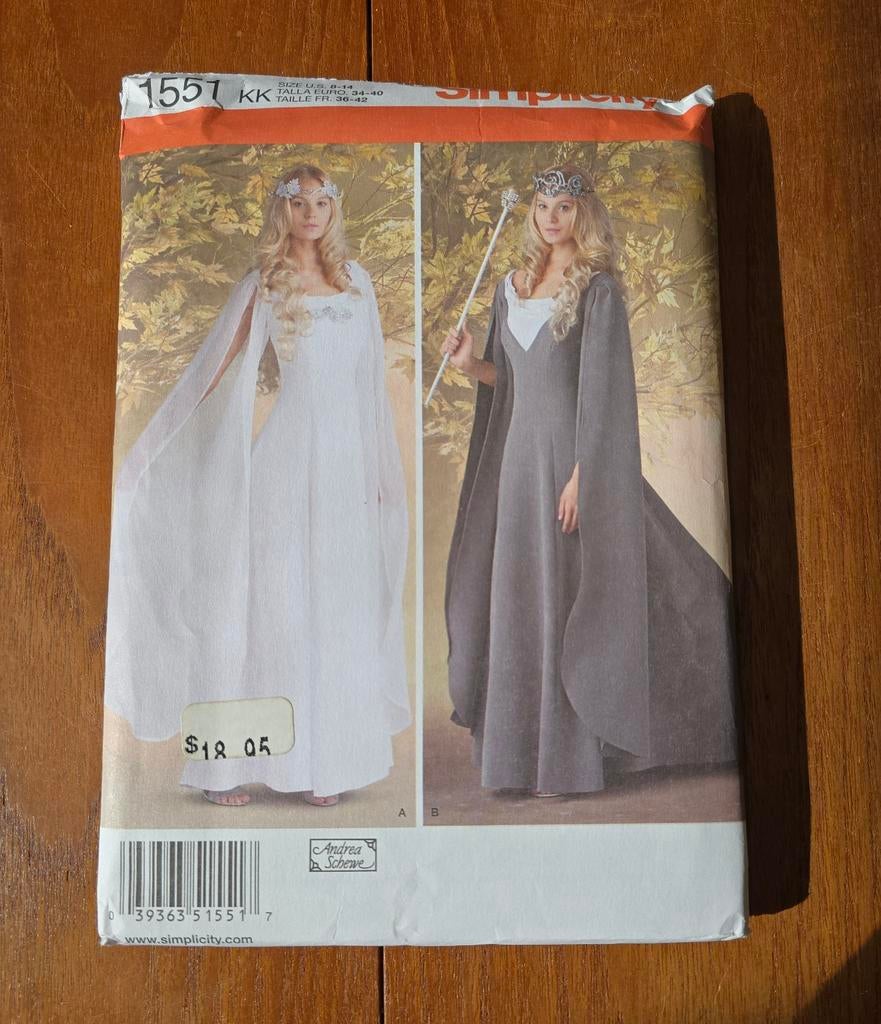 Simplicity Kostuumpatroon nr 1551 ongebruikt, Ophalen, Nieuw, Vrouw, Overige merken