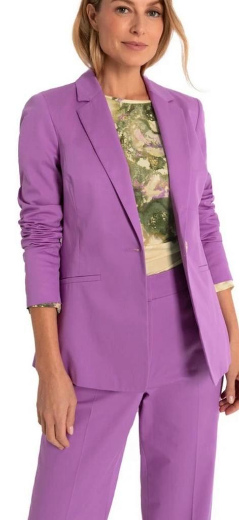 Prachtig pak Claudia Sträter m 44/46. NIEUW, Kleding | Dames, Jasjes, Kostuums en Pakken, Nieuw, Kostuum of Pak, Maat 42/44 (L)