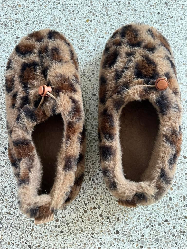 Tijgerprint Sloffen maat 38/39, Ophalen of Verzenden, Zo goed als nieuw, Pantoffels of Sloffen