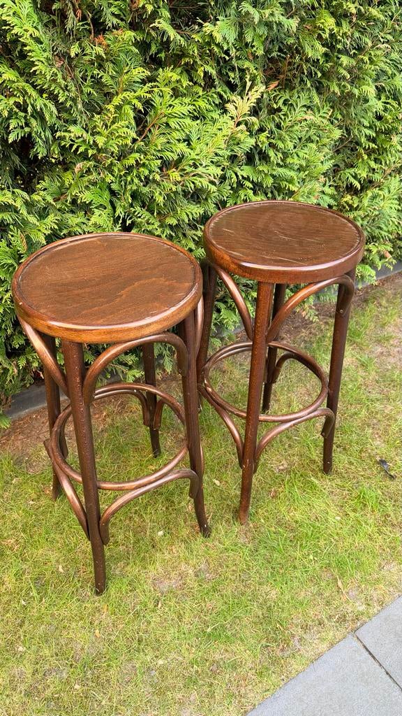 Set van 2 Thonet krukken - Gebogen hout design, Huis en Inrichting, Krukjes, Ophalen, Gebruikt, Hout