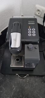 Nespresso Delonghi Lattissima Touch, Gebruikt, Koffiemachine, Ophalen of Verzenden, 1 kopje