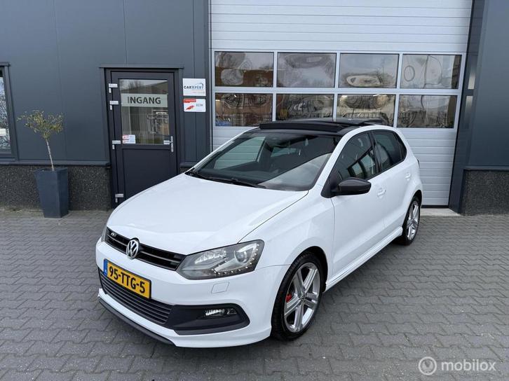 Volkswagen Polo 1.2 TSI Highline / Pano / Trekhaak / DSG, Auto's, Volkswagen, Bedrijf, Te koop, Polo, ABS, Airbags, Airconditioning