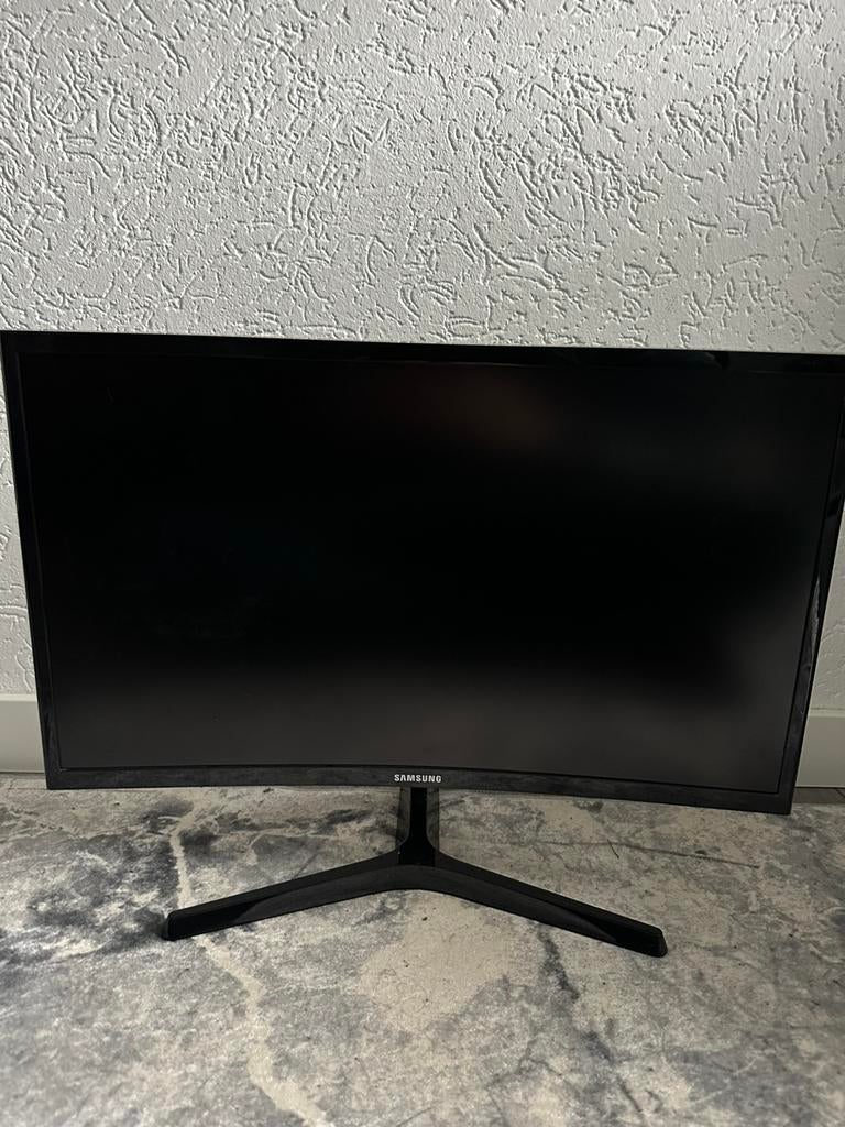 Samsung monitor C24F390 met adapter, Computers en Software, Monitoren, Ophalen, Gebruikt, VA, 23.5 inch
