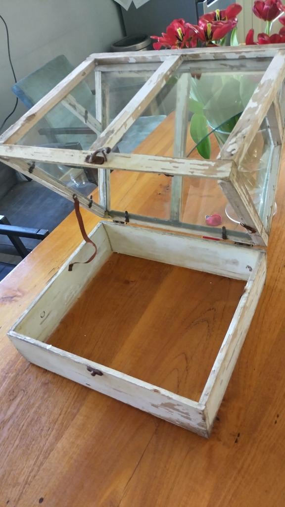 Vintage kweek kastje., Tuin en Terras, Kweekspullen, Ophalen, Gebruikt