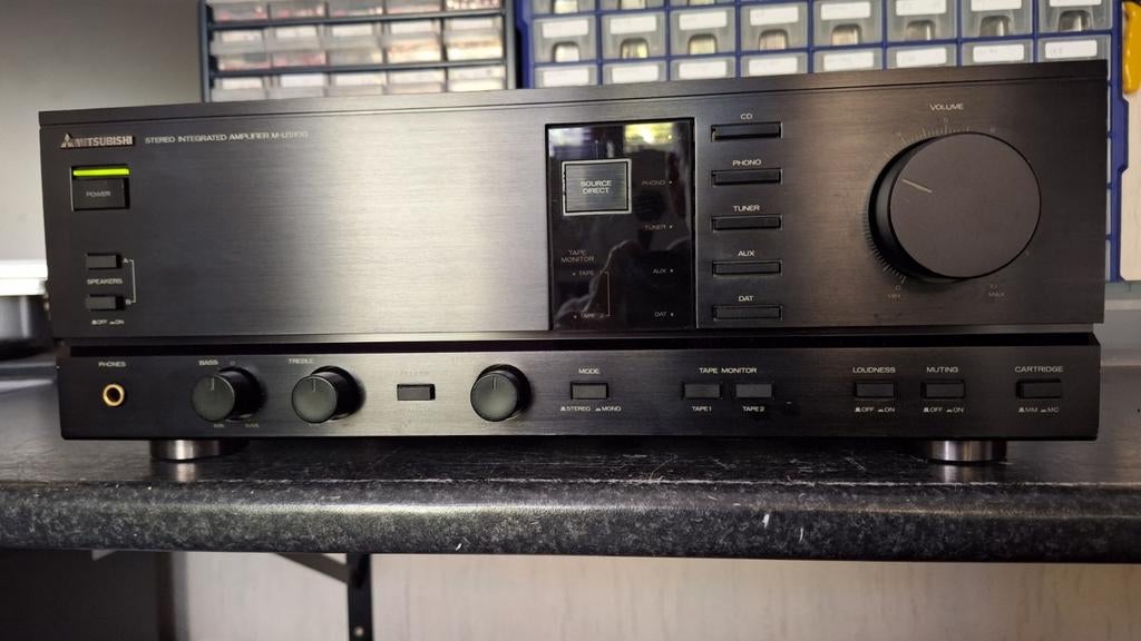 Mitsubishi M-U5100  versterker, gelijk aan Akai AM-52, Ophalen of Verzenden, Zo goed als nieuw, Audio