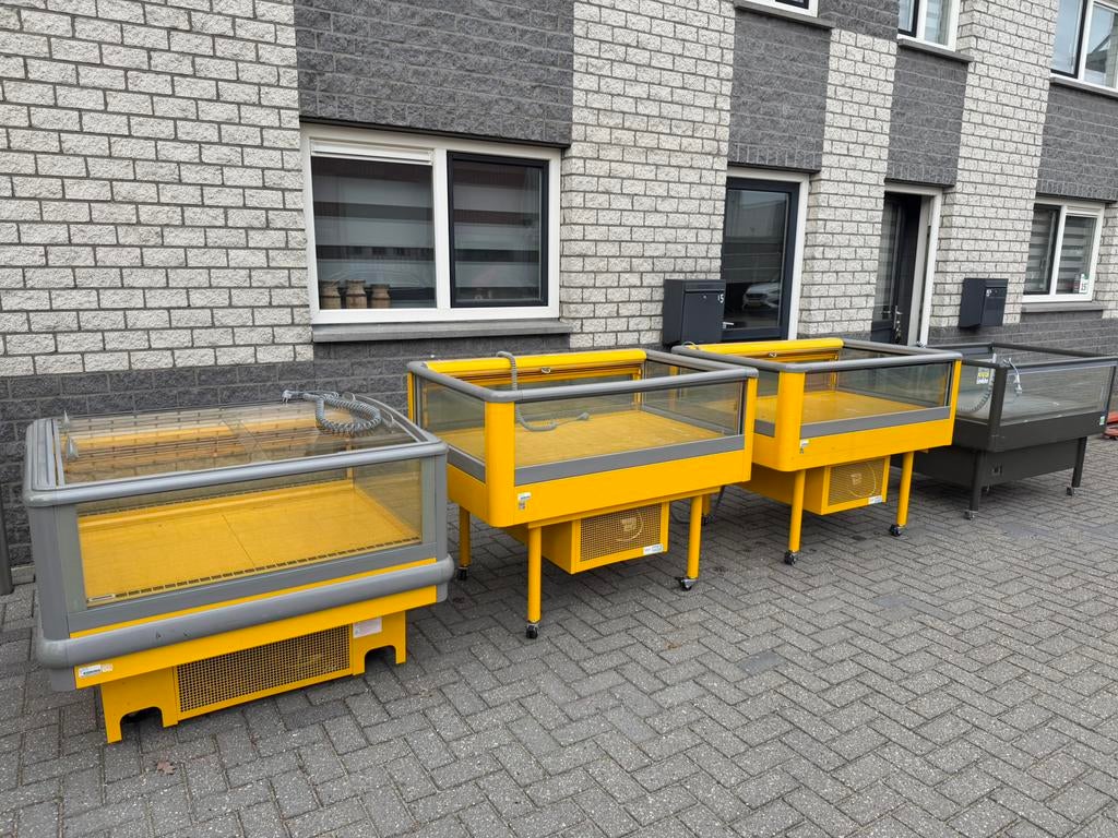 Koeleiland koelvitrine koeling koeltoonbank zuivelkoeling